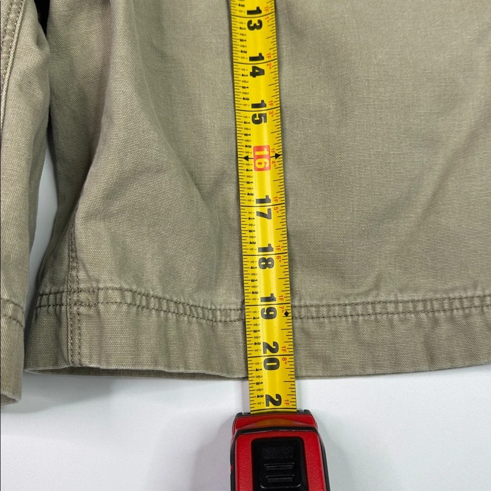 Vintage The North Face Tan Multi Pocket Shorts Size 32